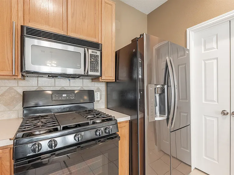 16522 Grenada Falls Dr — Photo 13