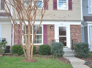 305 Bentley Ct, Stafford, VA 22554