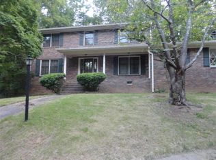 126 Valley View Dr, Fairburn, GA 30213