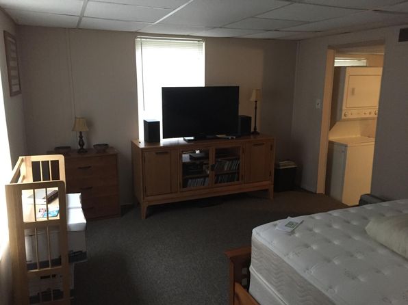 1133 College Ave APT B