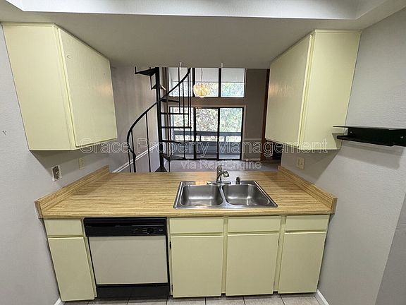 3rd image of 14091 E Tufts Dr APT E9