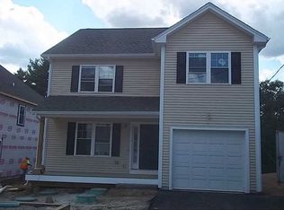 74 Dade Rd, Cumberland, RI 02864