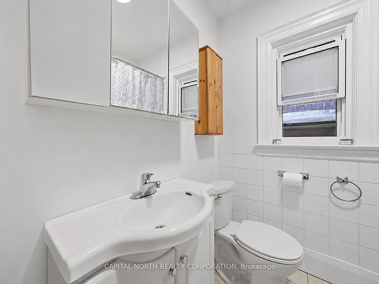 47 Robina Ave #2 — Photo 16