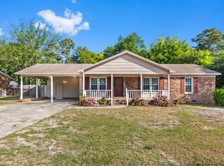 1467 Habersham Dr, Fayetteville, NC 28304