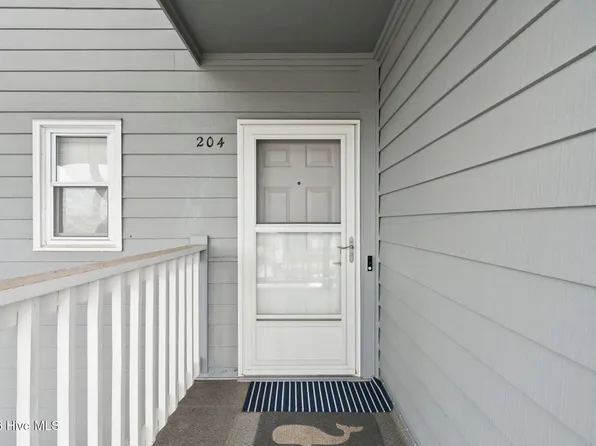 400 Virginia Avenue #204b, Carolina Beach, NC 28428