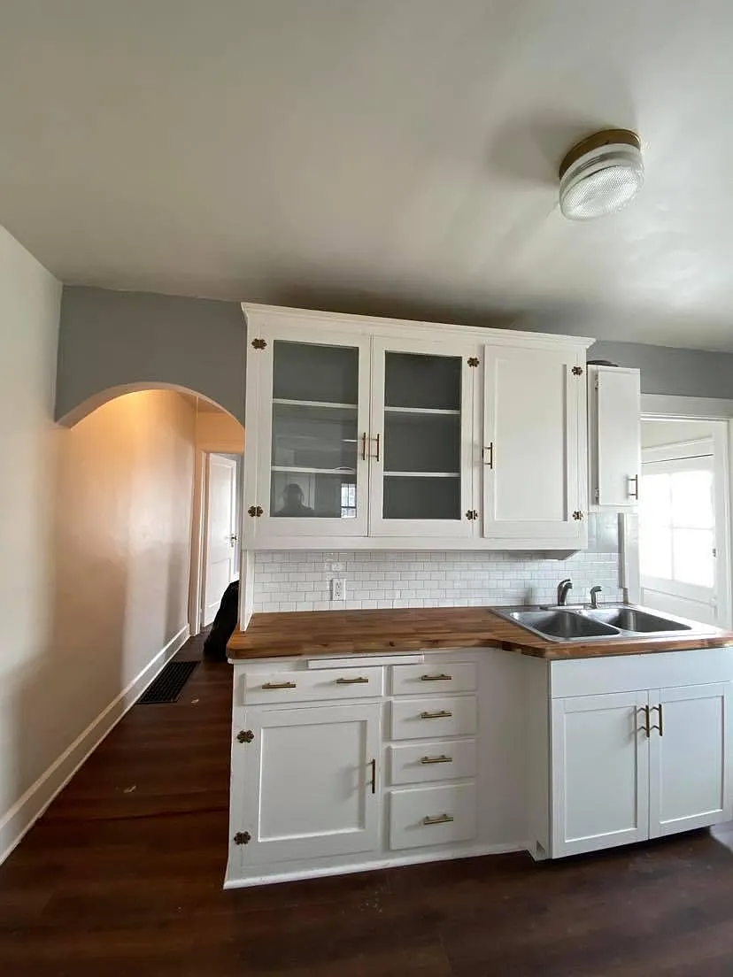 3824 Byram Ave — Photo 1