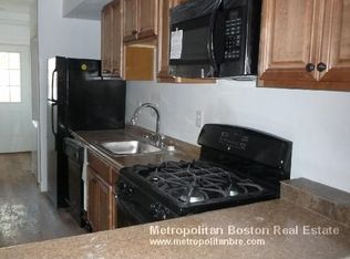 147 Putnam St #2, Boston, MA 02128