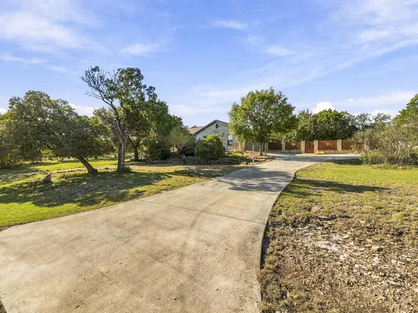 312 Cave Springs Dr, Hunt, TX 78024