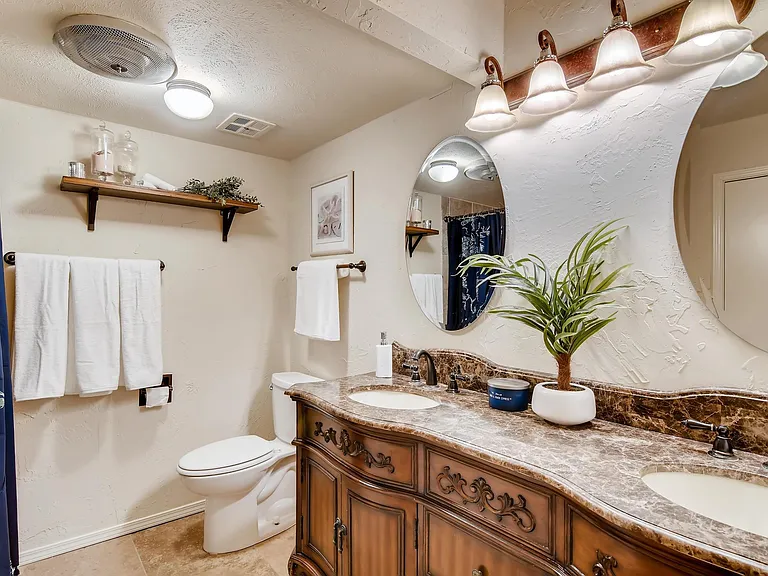 1724 Westridge Dr — Photo 20