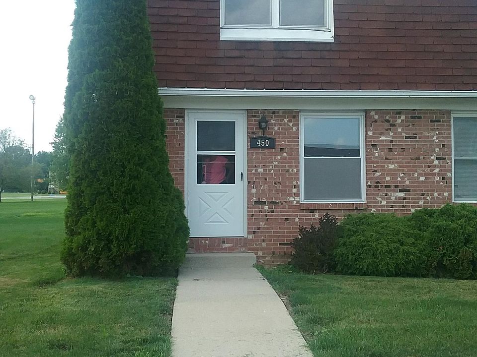 1st image of 450 Heritage Cir