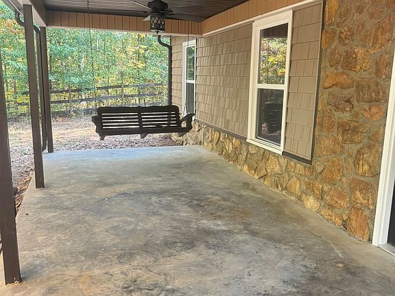 5th image of 496 Aubrey Dr