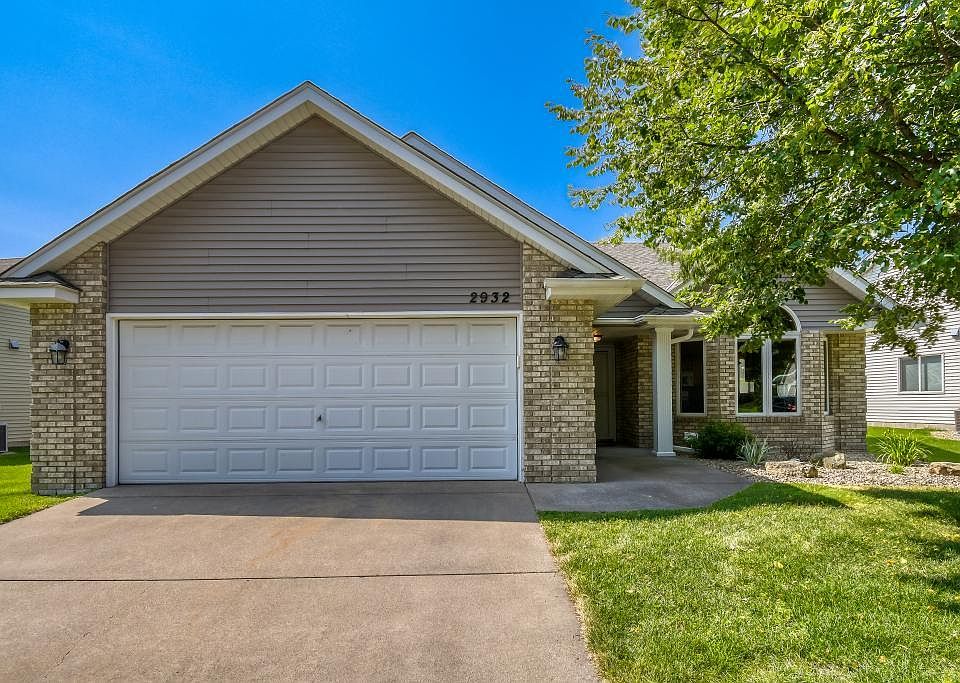 1st image of 2932 126th Ln NW