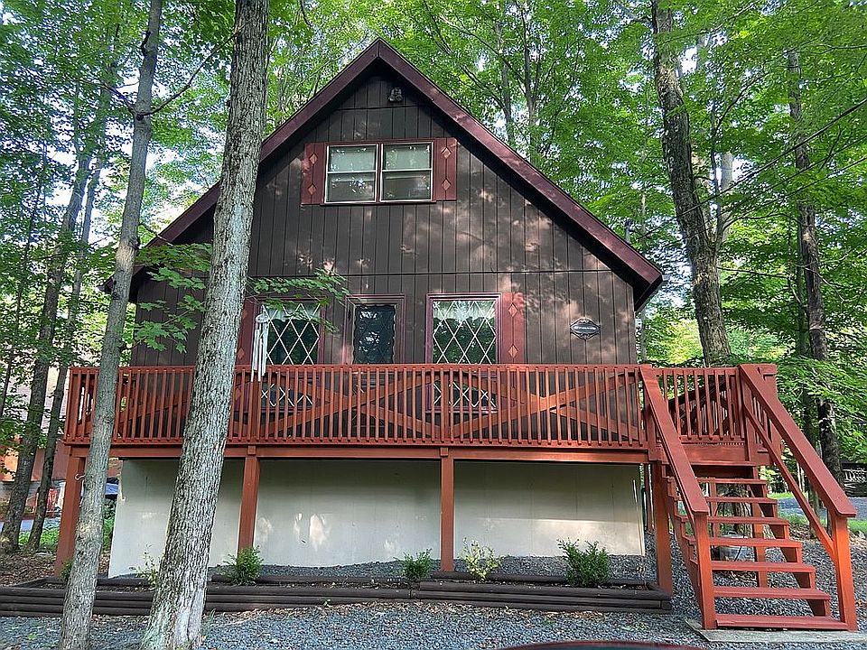 1st image of 320 Parkwood Dr