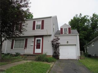 1212 Monument Rd NW, Canton, OH 44703