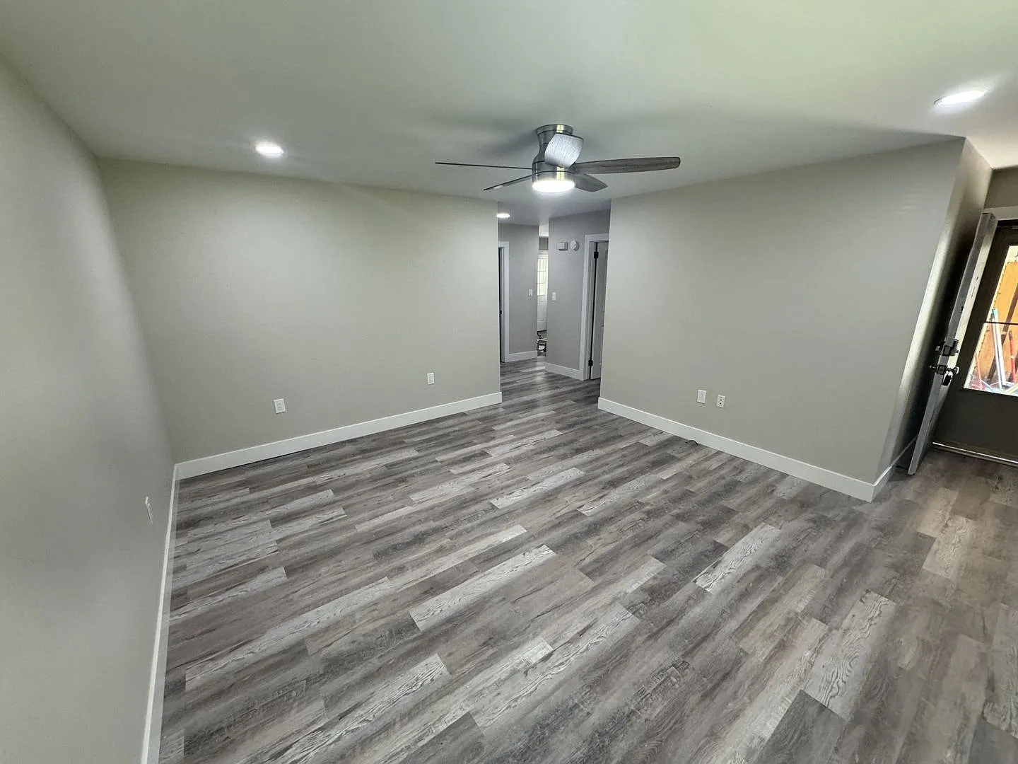 2 Bed 1 Bath in Rossville w/ Huge Storage Building! $250 off first month rent! Leasing Specials A... — Photo 3