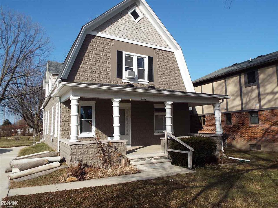 1st image of 32621 Jefferson Ave