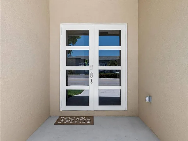 818 Foresteria Dr — Photo 23