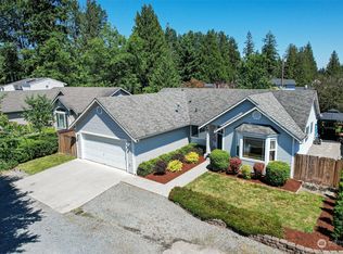 203 105th St SE, Everett, WA 98208