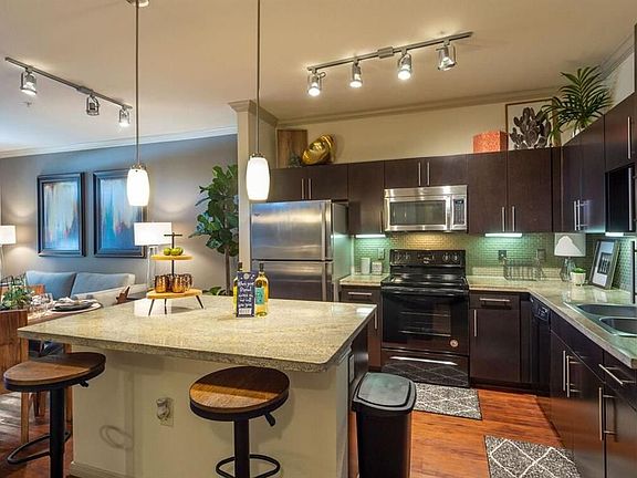 5th image of 8877 N Frankway Dr #374