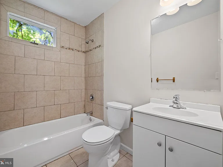 34 S Woodland Ave #36 — Photo 13