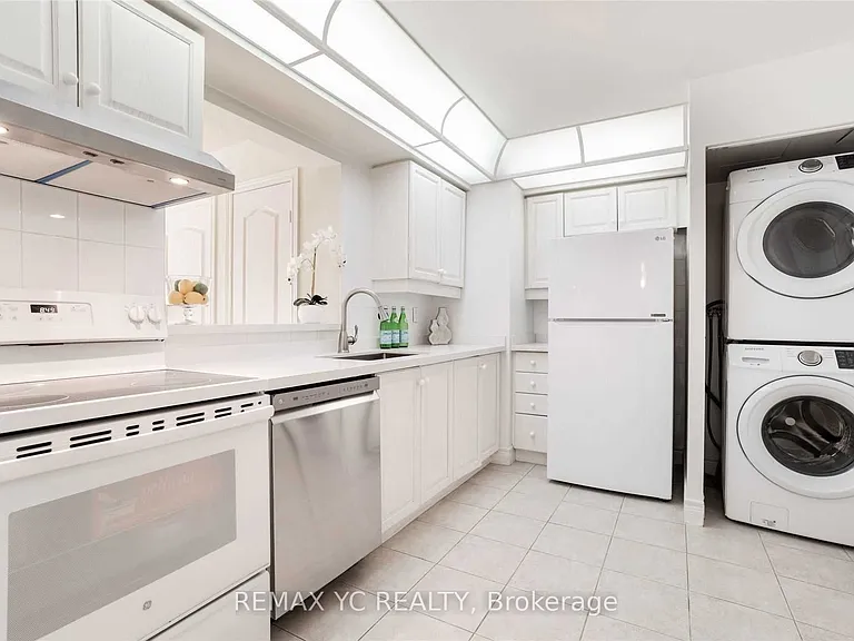 5418 Yonge St #1917 — Photo 9