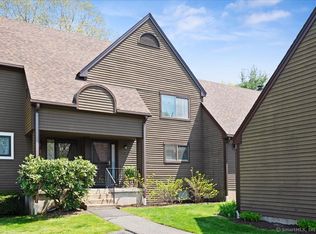 3 Tanager Cir #3, Tariffville, CT 06081