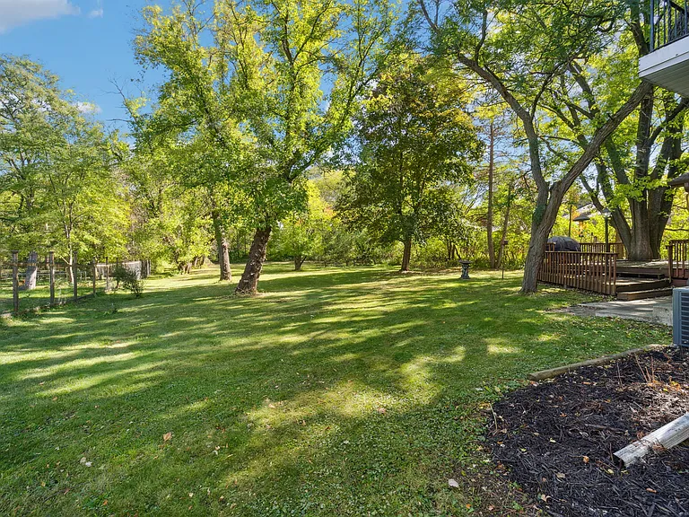 10527 Morgan Ave S — Photo 23