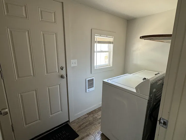1285 E 4 N #1 — Photo 12