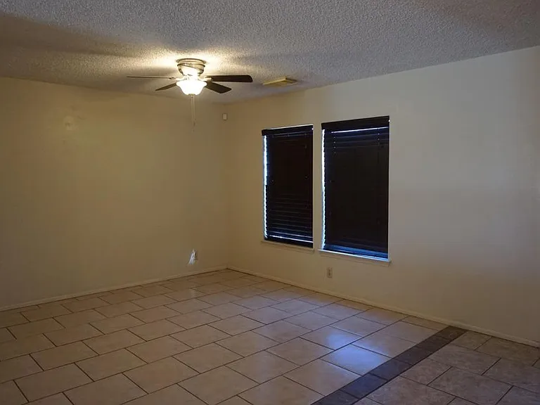 7515 Foss Mdws — Photo 4