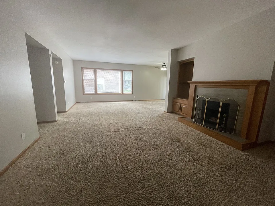 216 N 32nd Ave
