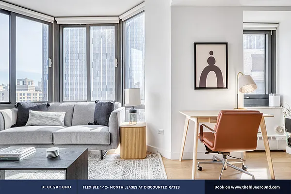 Rented by The Blueground | media 30