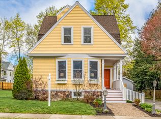 15 Garfield Ave, Winchester, MA 01890