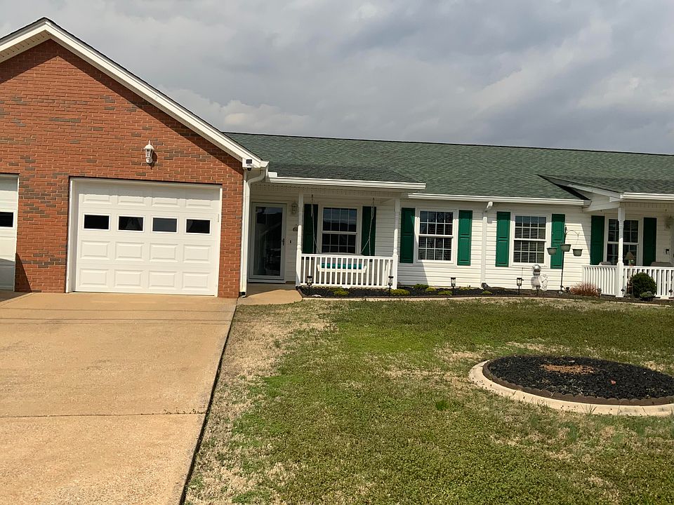1st image of 329 Flagstone Dr