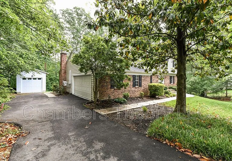 8504 Shadeway Pl — Photo 35