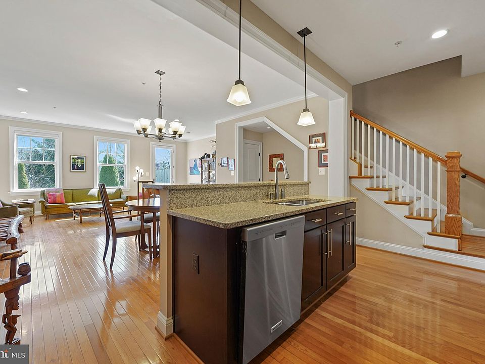 8805 Courts Way, Silver Spring, MD 20910 Zillow