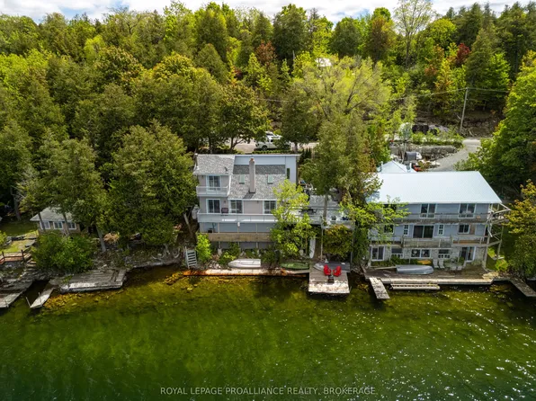 1020 Lark Ln, South Frontenac, ON K0H 1X0