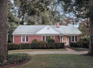 717 N Stratford Rd, Winston Salem, NC 27104