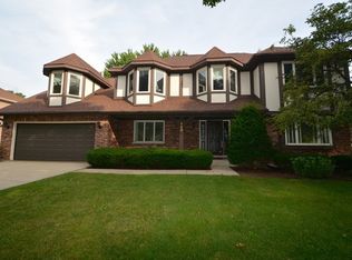 965 Merrimac Cir, Naperville, IL 60540