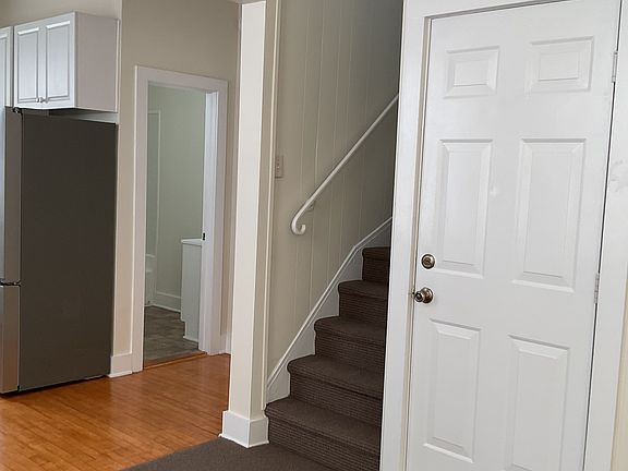 Entry with Stairs to 2nd Floor