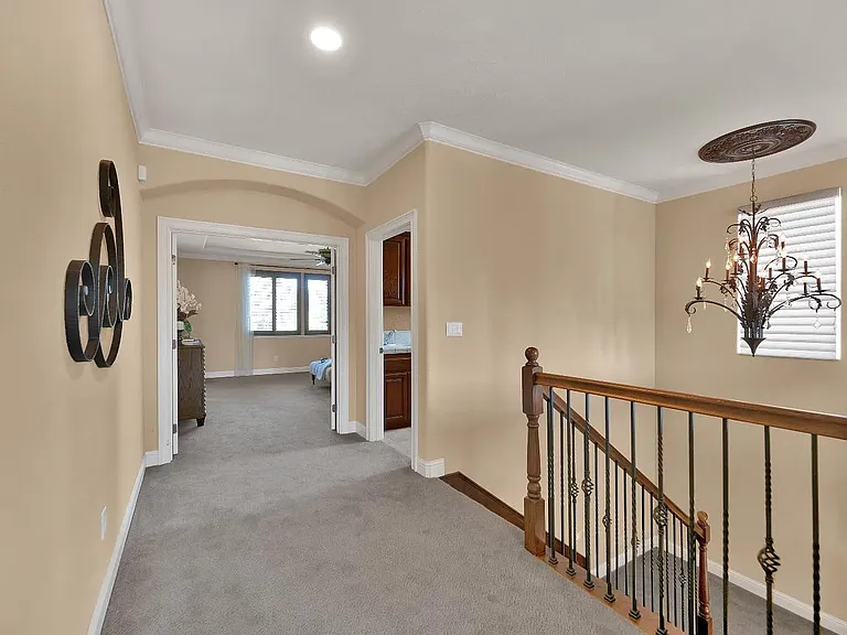 109 Palomares Ct — Photo 12