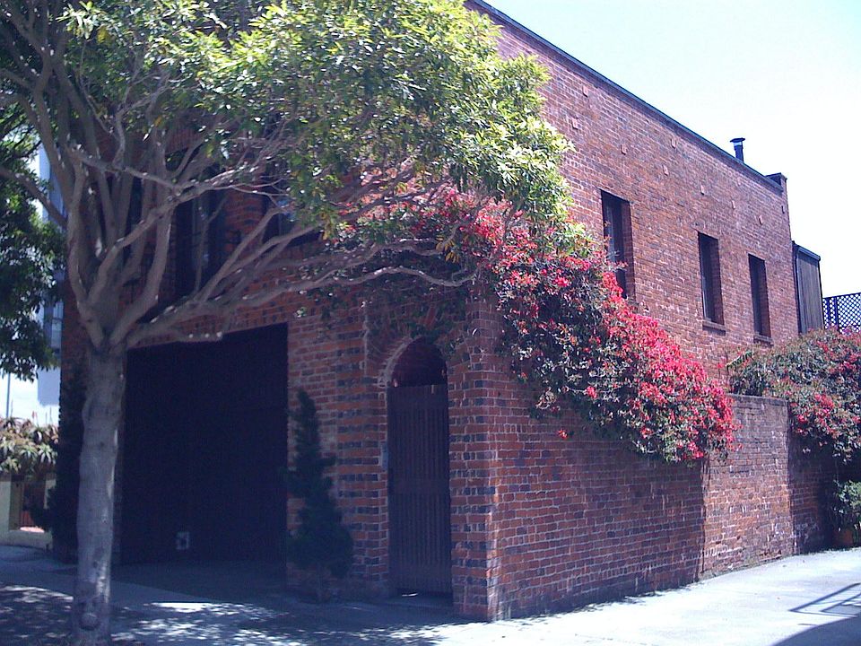 FRONT OF BUILDING