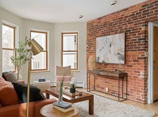 18 Upland Rd APT 1, Cambridge, MA 02140