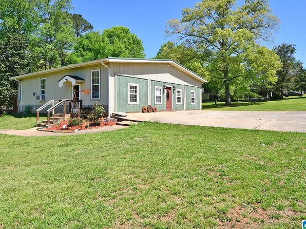 232 McCarter Dr, Roanoke, AL 36274