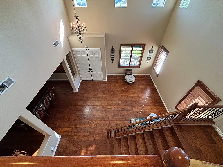 1163 Via Vista Dr — Photo 36