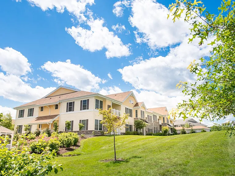 Orchard Hills Landings — Photo 11