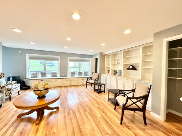 1146 Vine St, Danville, PA 17821