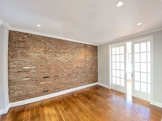 2nd image of 164 E 100th St APT 6