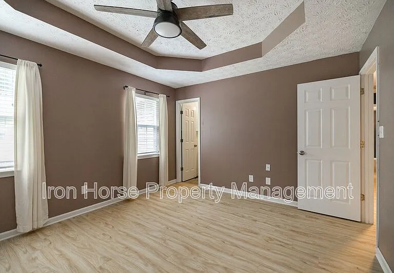 357 Mary Alice Dr — Photo 10