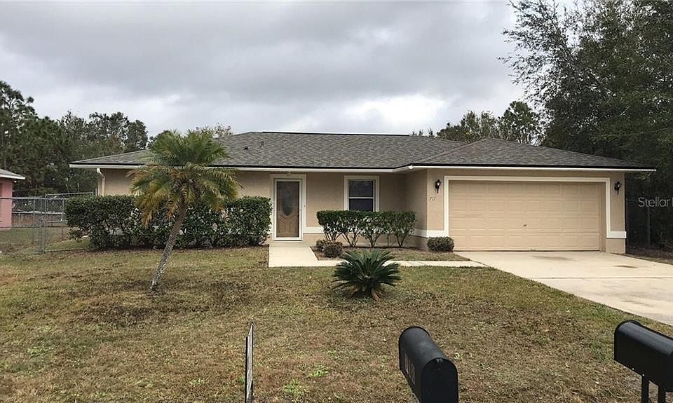 1st image of 717 Pelican Ct