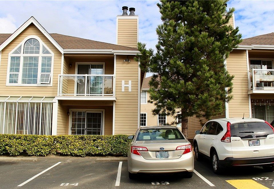 1st image of 16419 Spruce Way APT H2